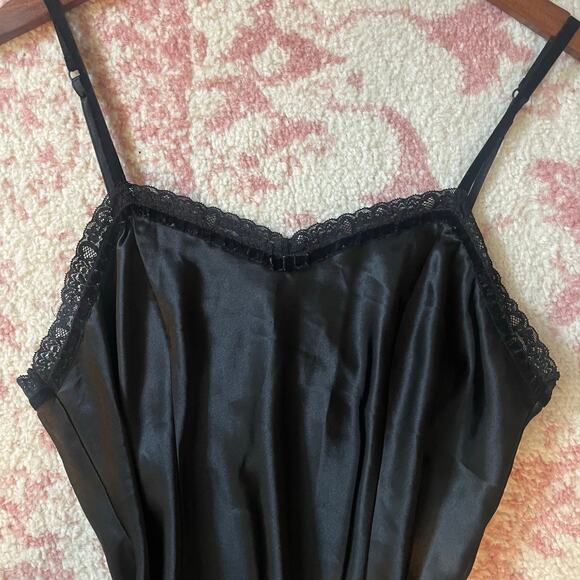 Adorable 90s Whimsygoth Black Slip Dress with Velvet Accents - Picture 3 of 6